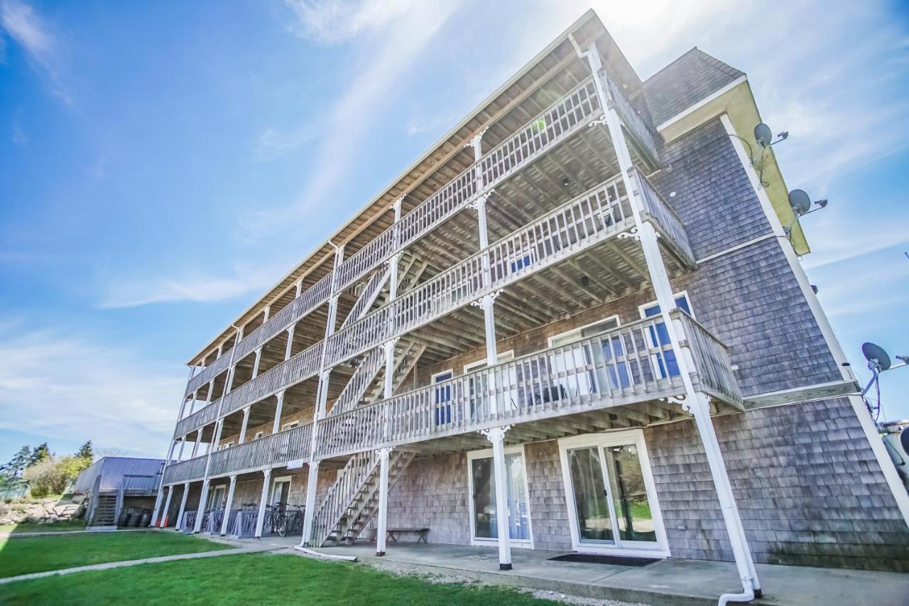Neptune House, A Vri Resort Нью-Шорхэм Экстерьер фото